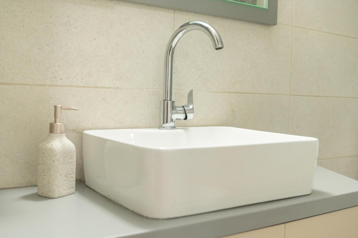 אתונה Entire Apt, 2 Bdrm, City Center מראה חיצוני תמונה