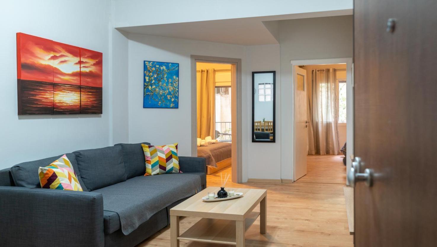 אתונה Entire Apt, 2 Bdrm, City Center מראה חיצוני תמונה