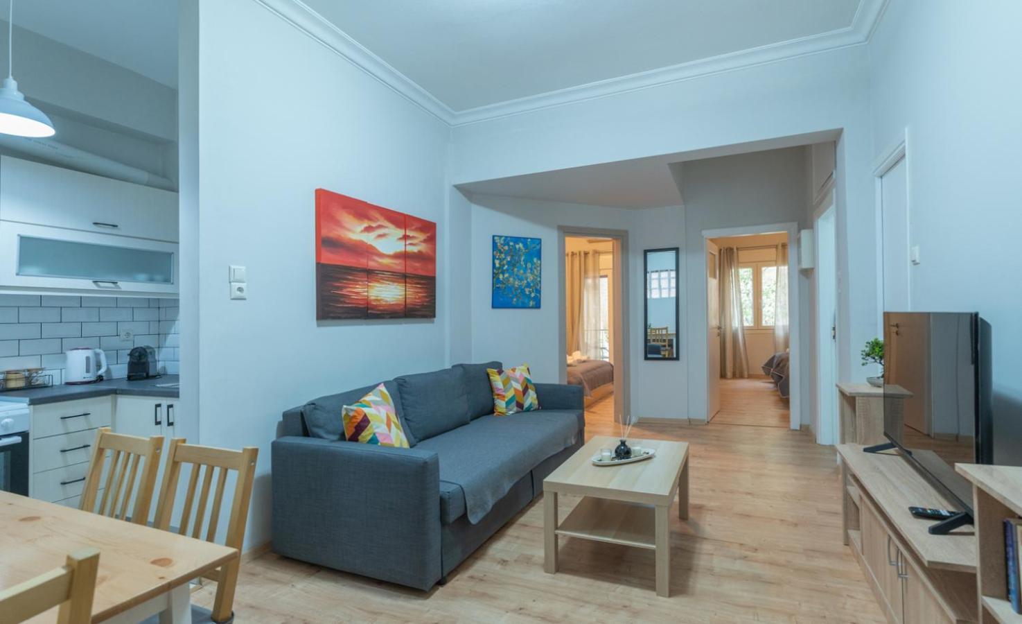 אתונה Entire Apt, 2 Bdrm, City Center מראה חיצוני תמונה